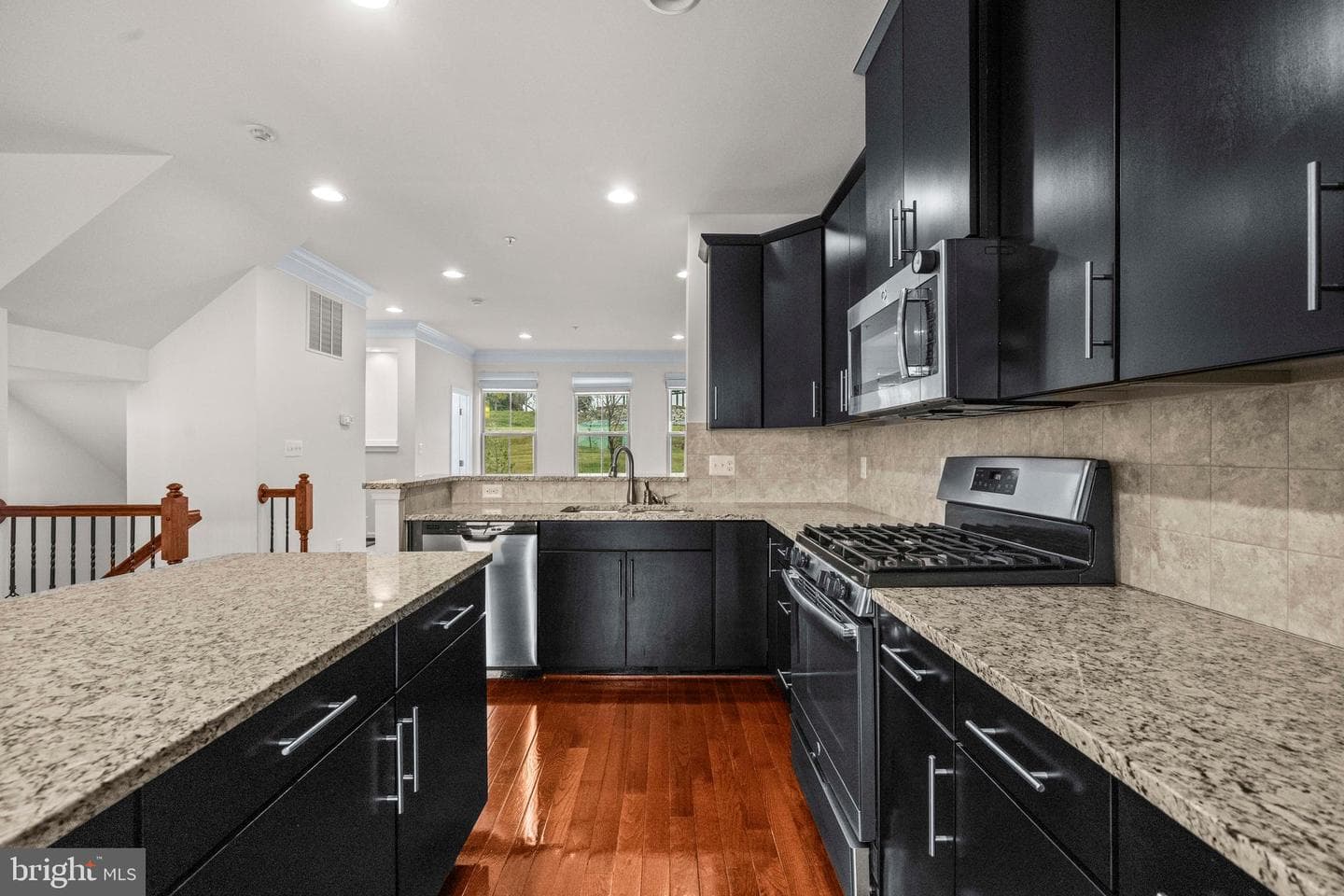 3139 Fort Lincoln Drive NE photo 10