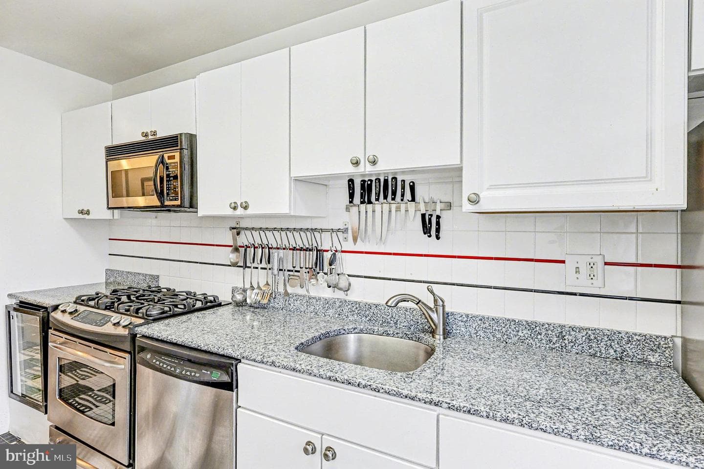 4201 Cathedral Avenue NW #801w photo 16
