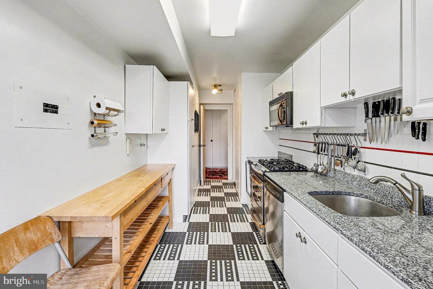 4201 Cathedral Avenue NW #801w photo 18