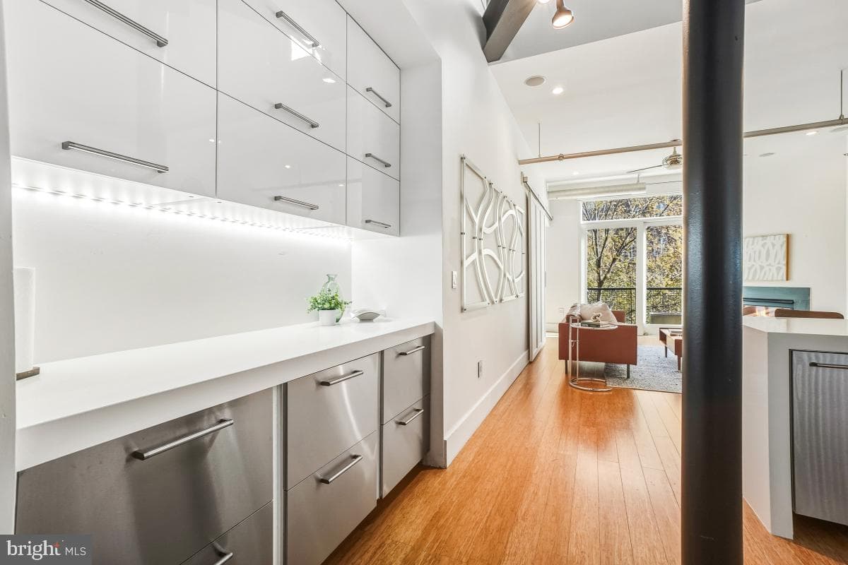 1700 Kalorama Road NW #407 photo 12