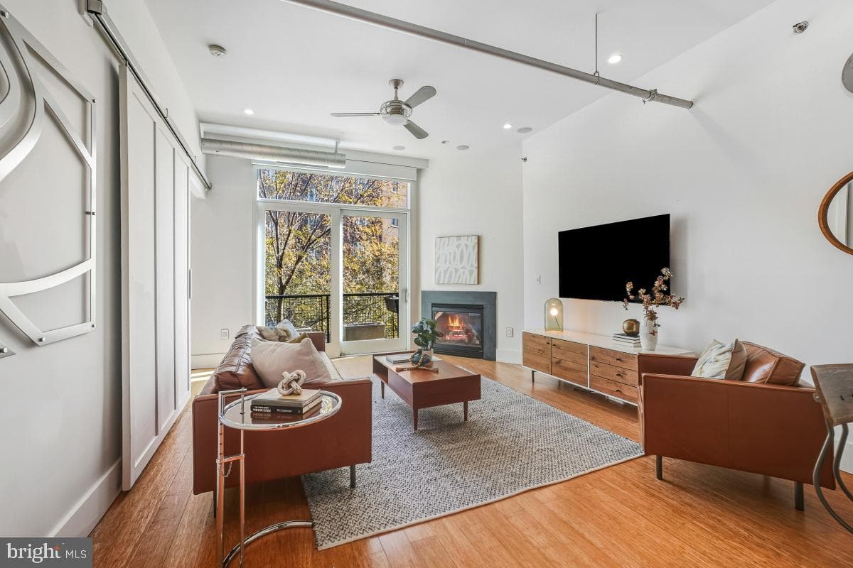 1700 Kalorama Road NW #407 photo 13