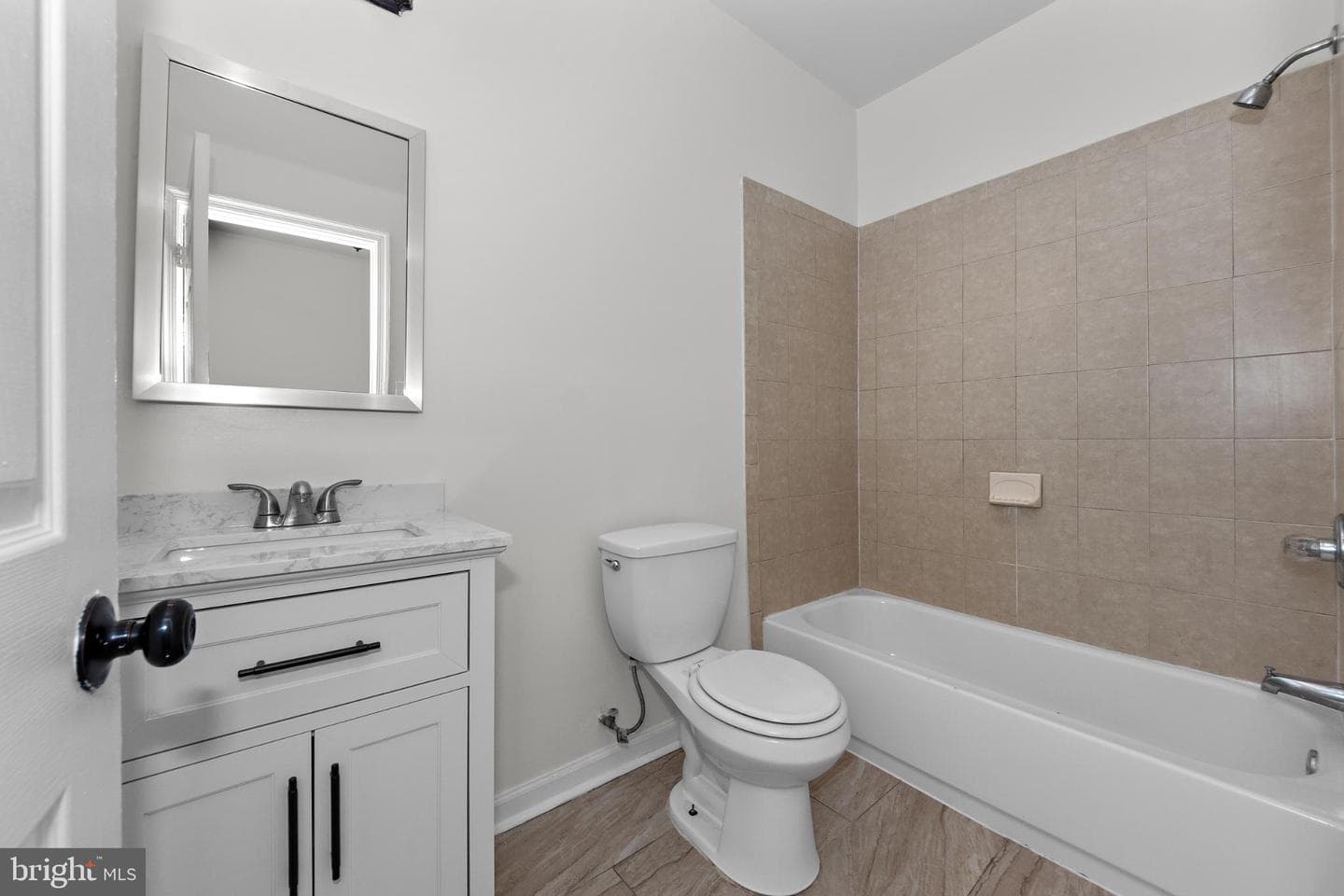 2409 Bryan Place SE photo 10