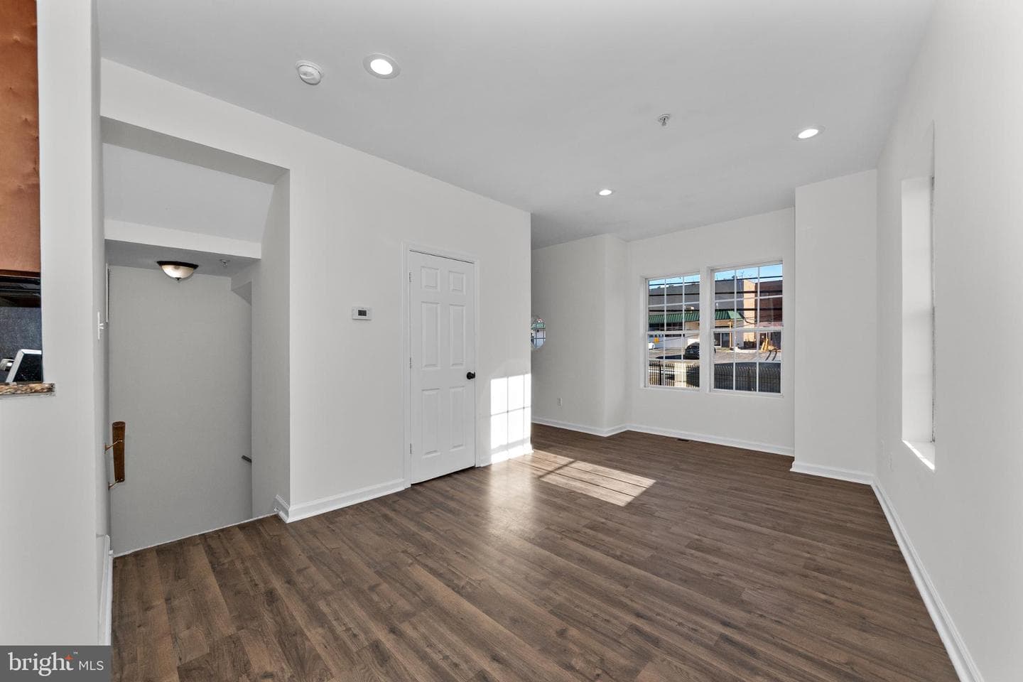 2409 Bryan Place SE photo 15