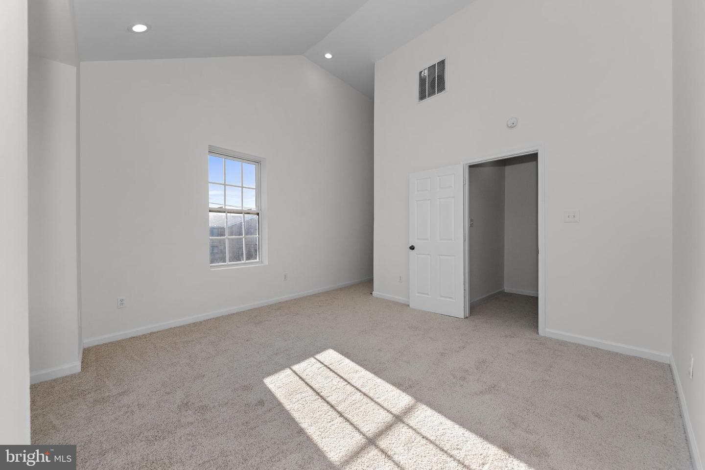 2409 Bryan Place SE photo 30