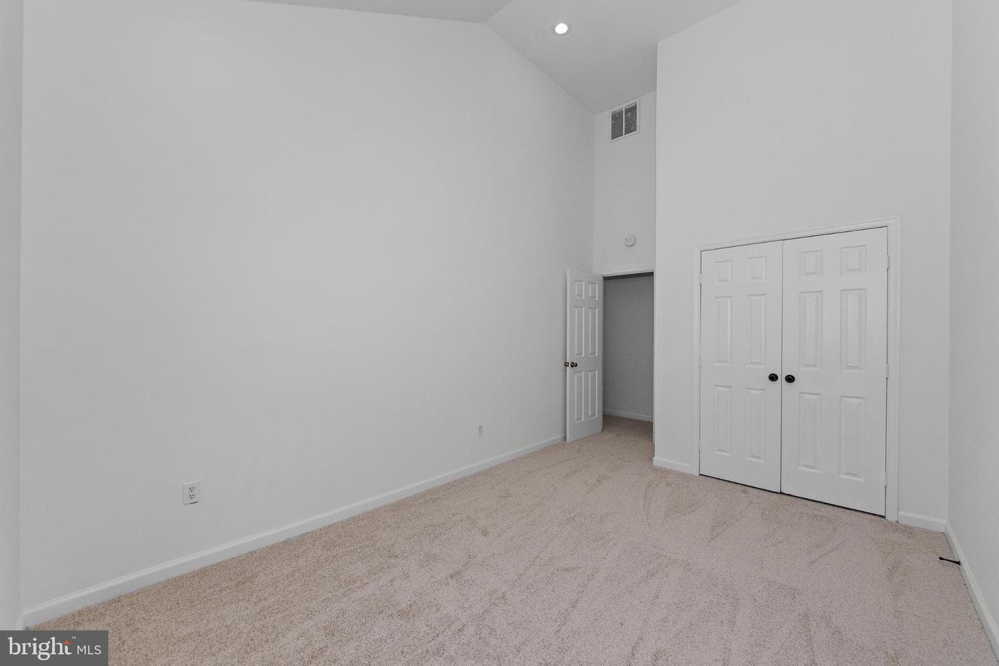 2409 Bryan Place SE photo 36