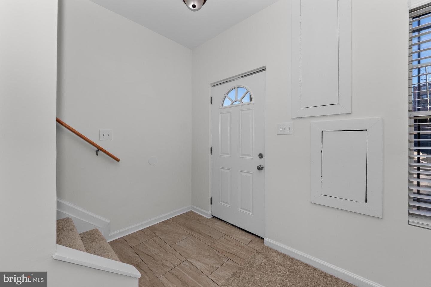 2409 Bryan Place SE photo 4