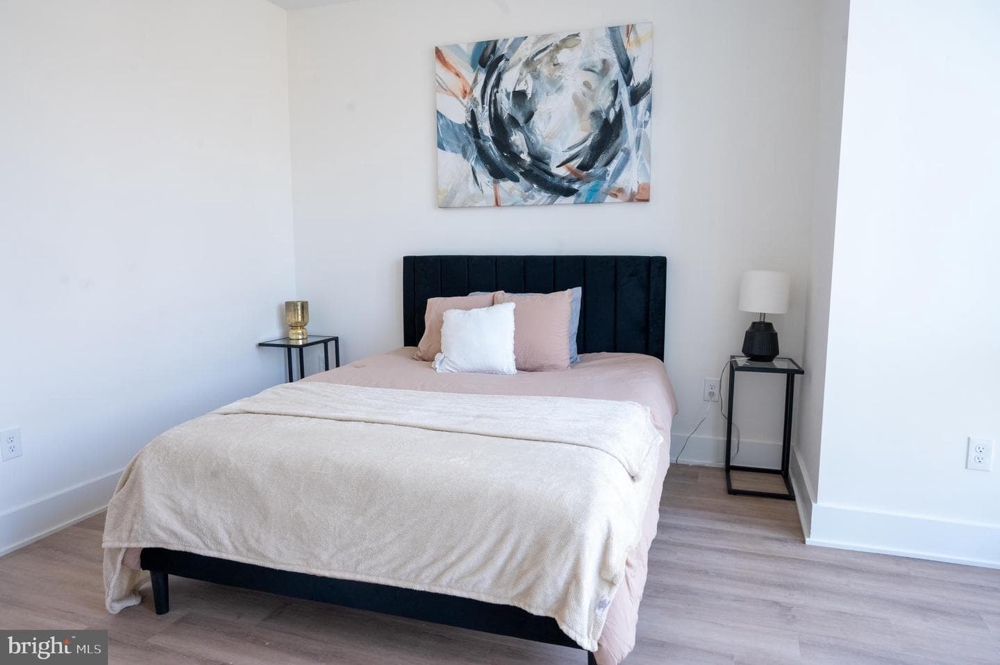 2105 M Street NE #10 photo 8