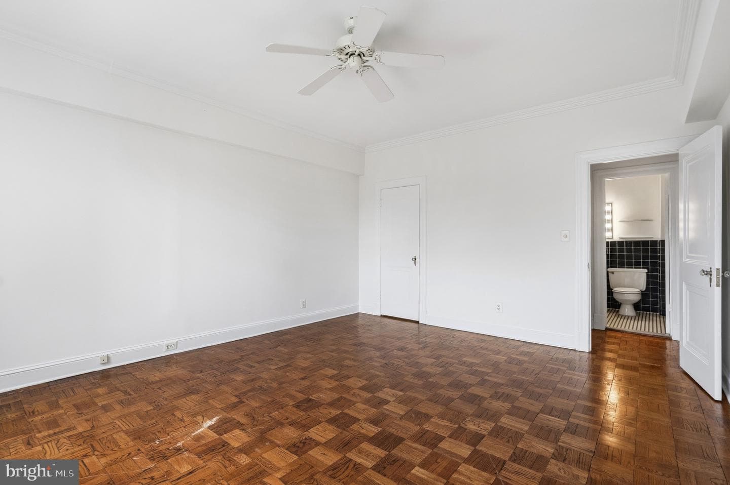4000 Cathedral Avenue NW #334b/335b photo 24