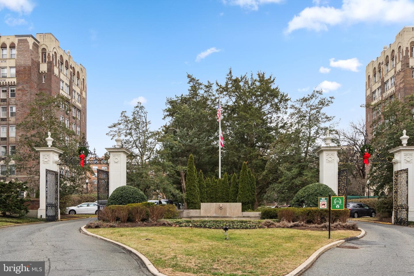 4000 Cathedral Avenue NW #334b/335b photo 32