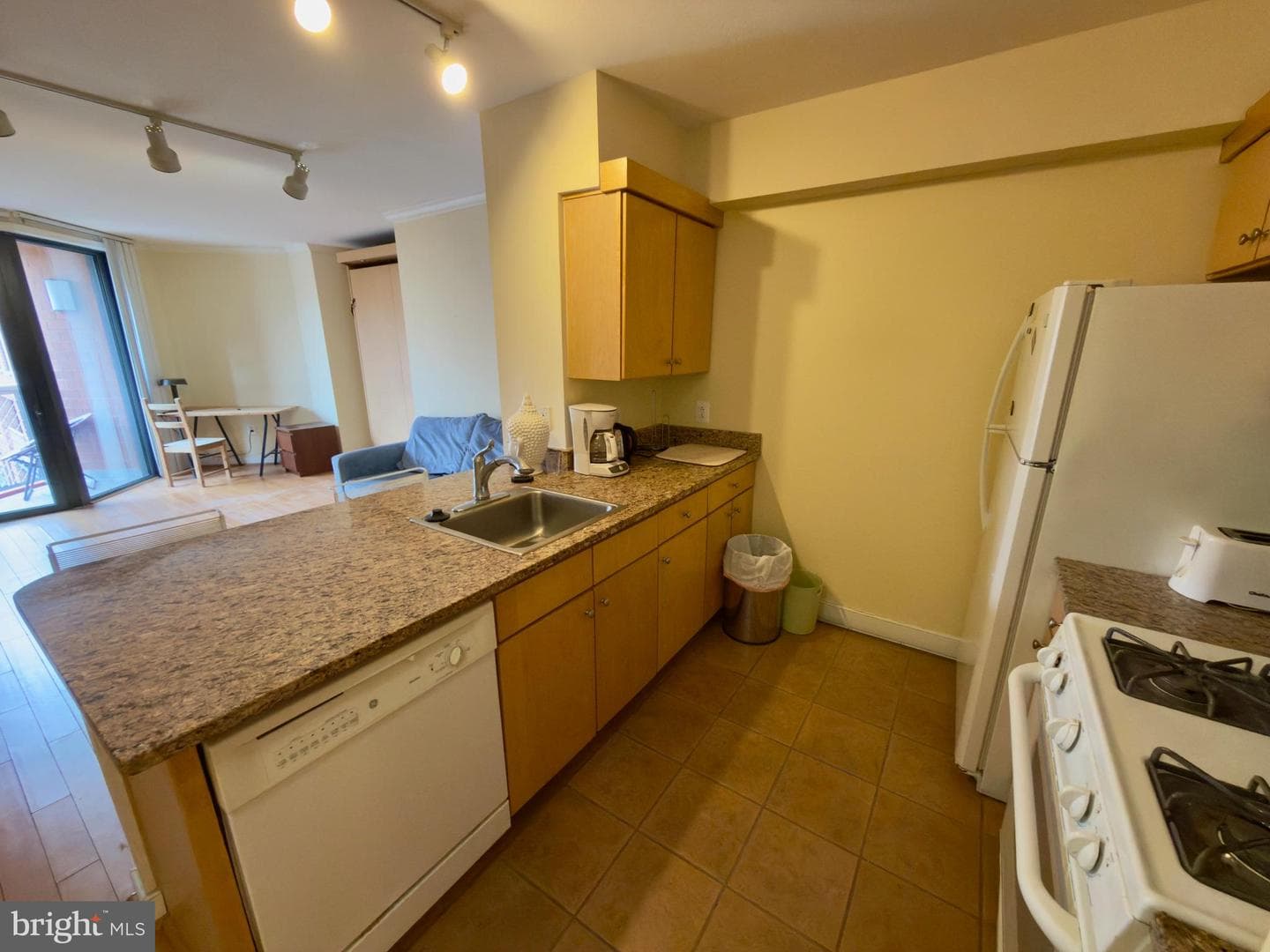 631 D Street NW #1038 photo 11