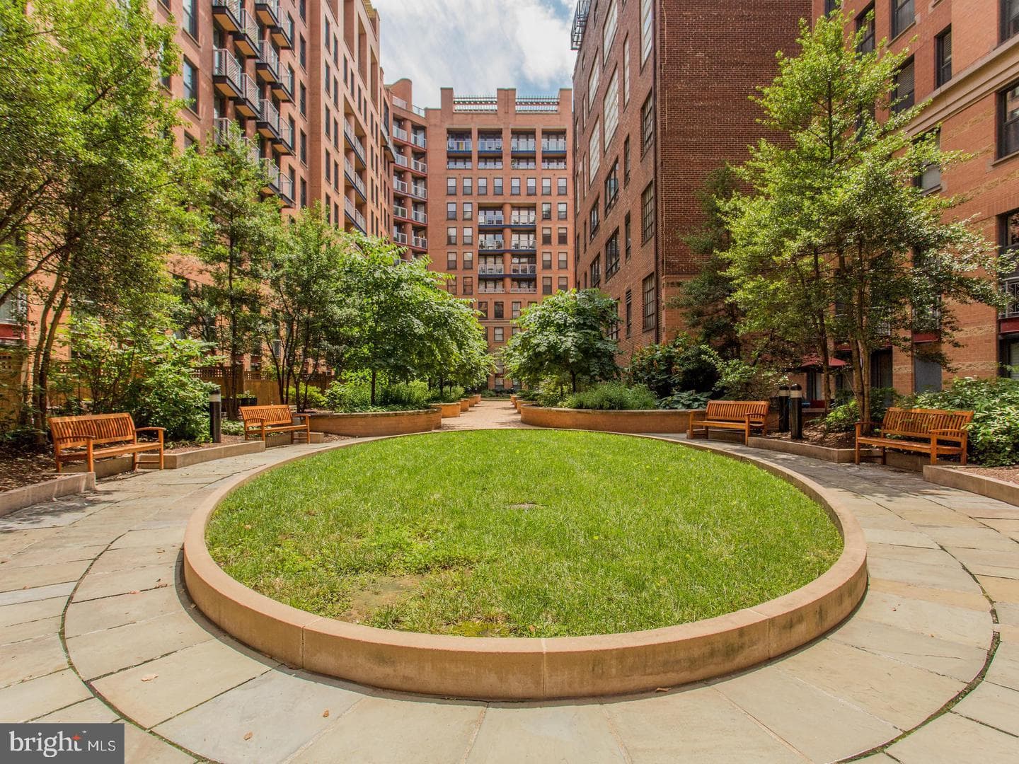 631 D Street NW #1038 photo 31