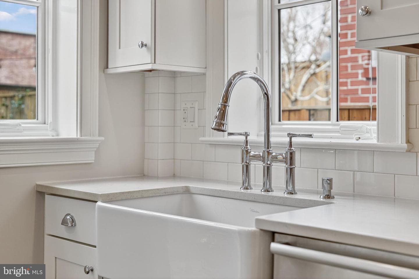 114 4th Street NE photo 13
