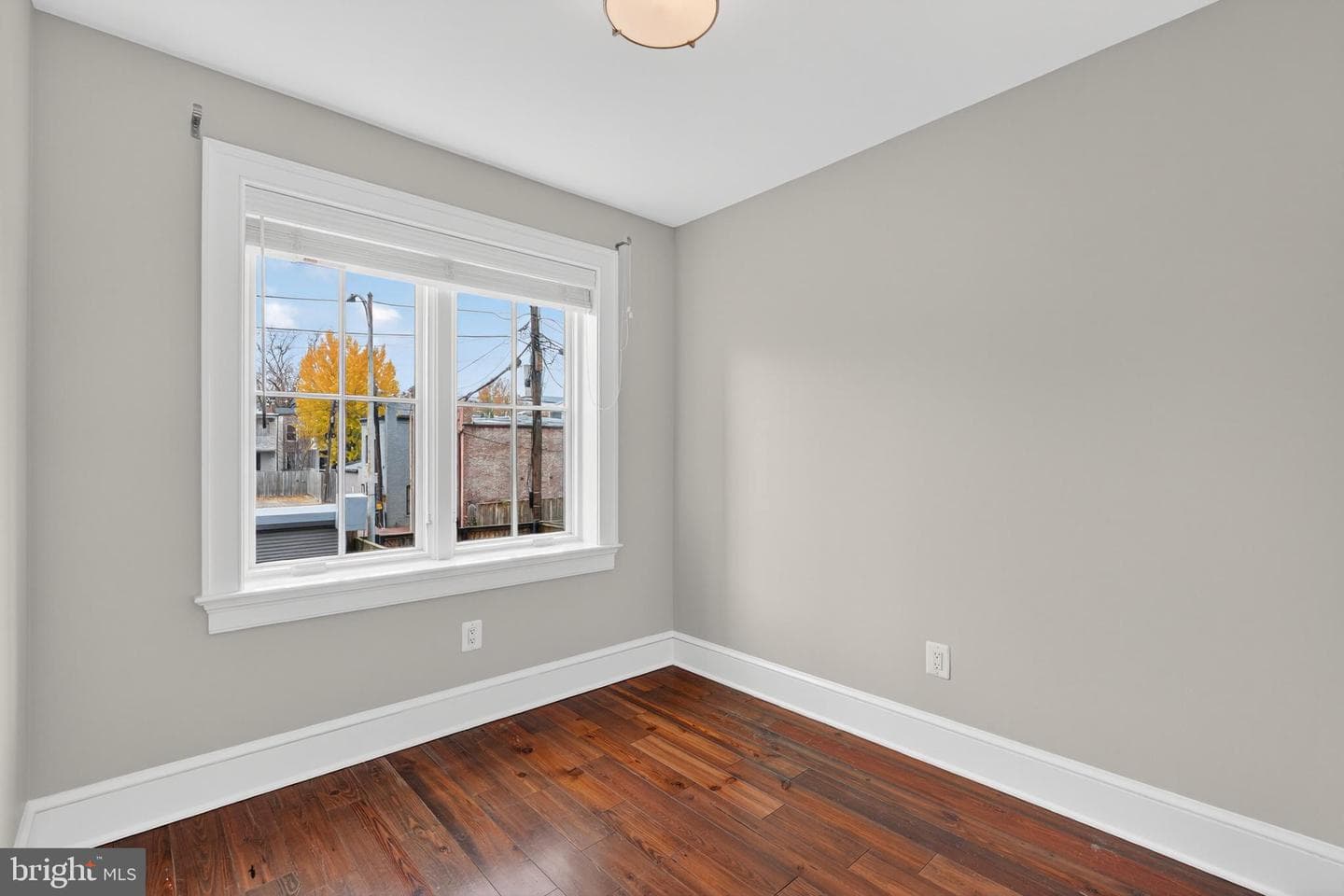 114 4th Street NE photo 23
