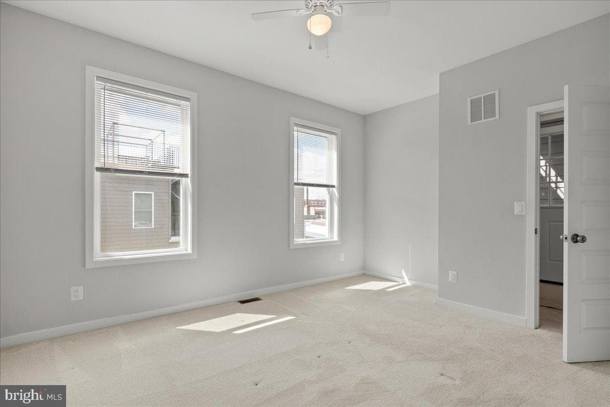 2503 Burns Street SE photo 40