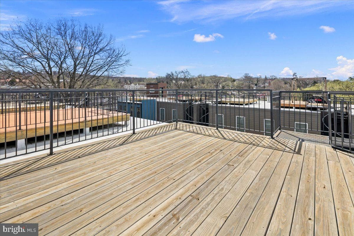 2503 Burns Street SE photo 43