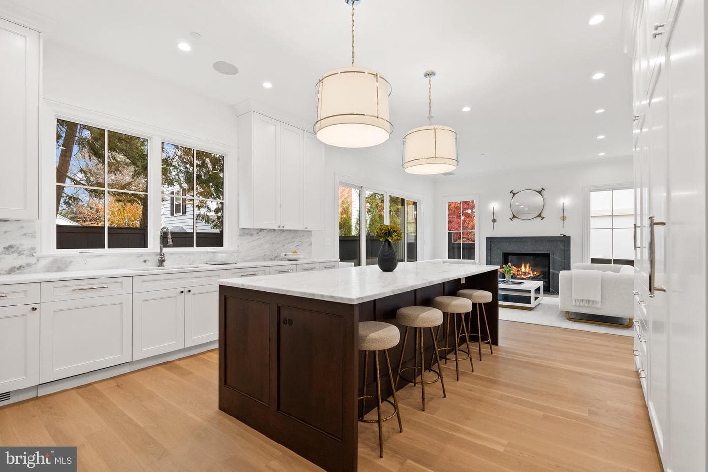 4905 Van Ness Street NW photo 6