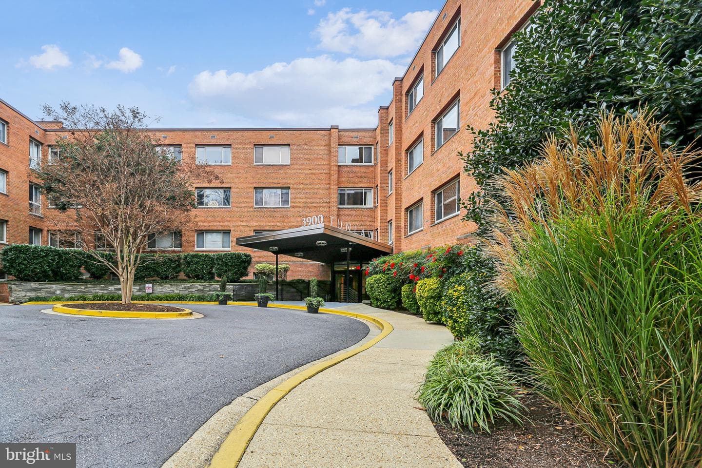 3900 Tunlaw Road NW #518 photo 14