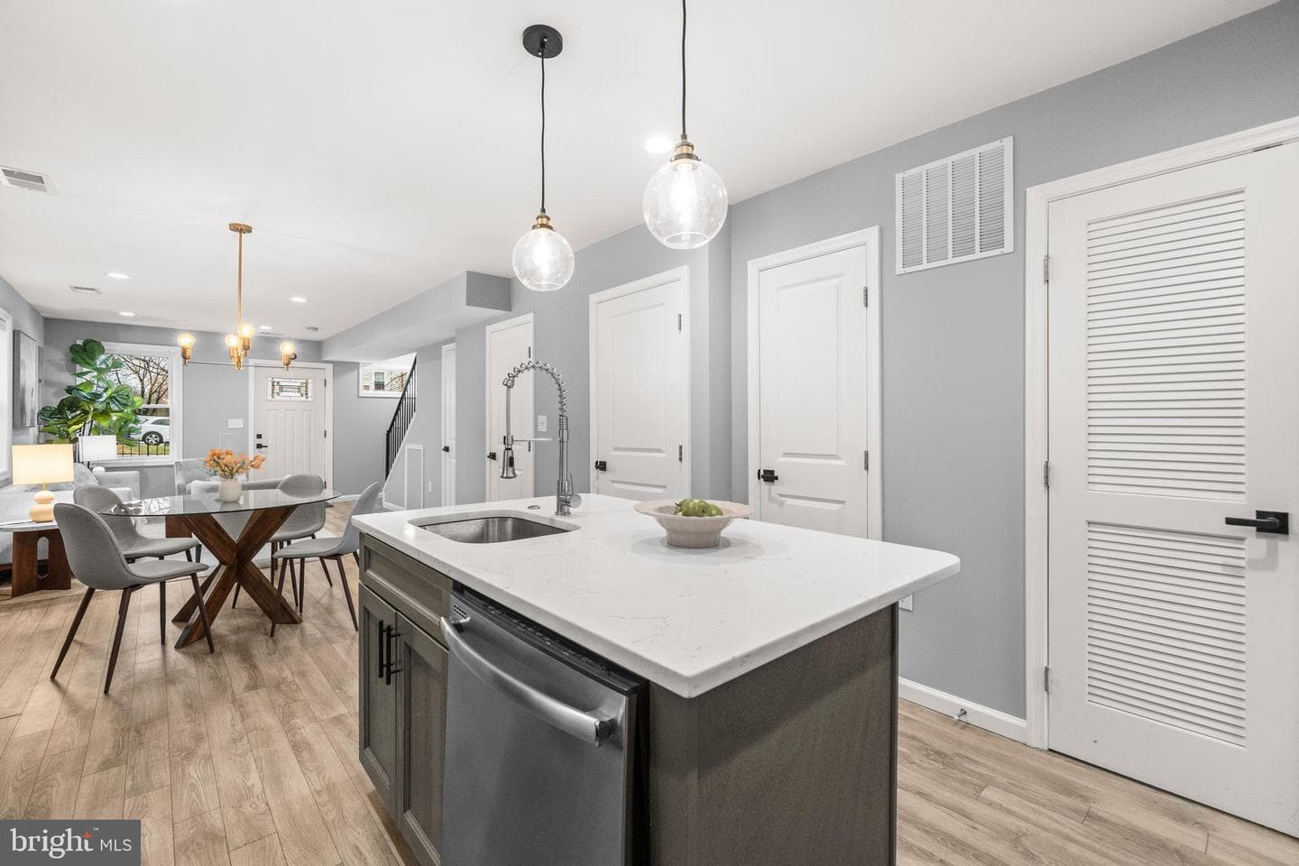 206 34th Street SE photo 13