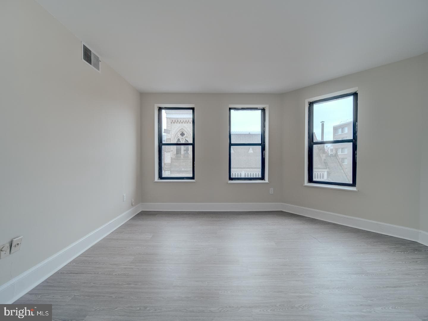 1115 12th Street NW #601 photo 22