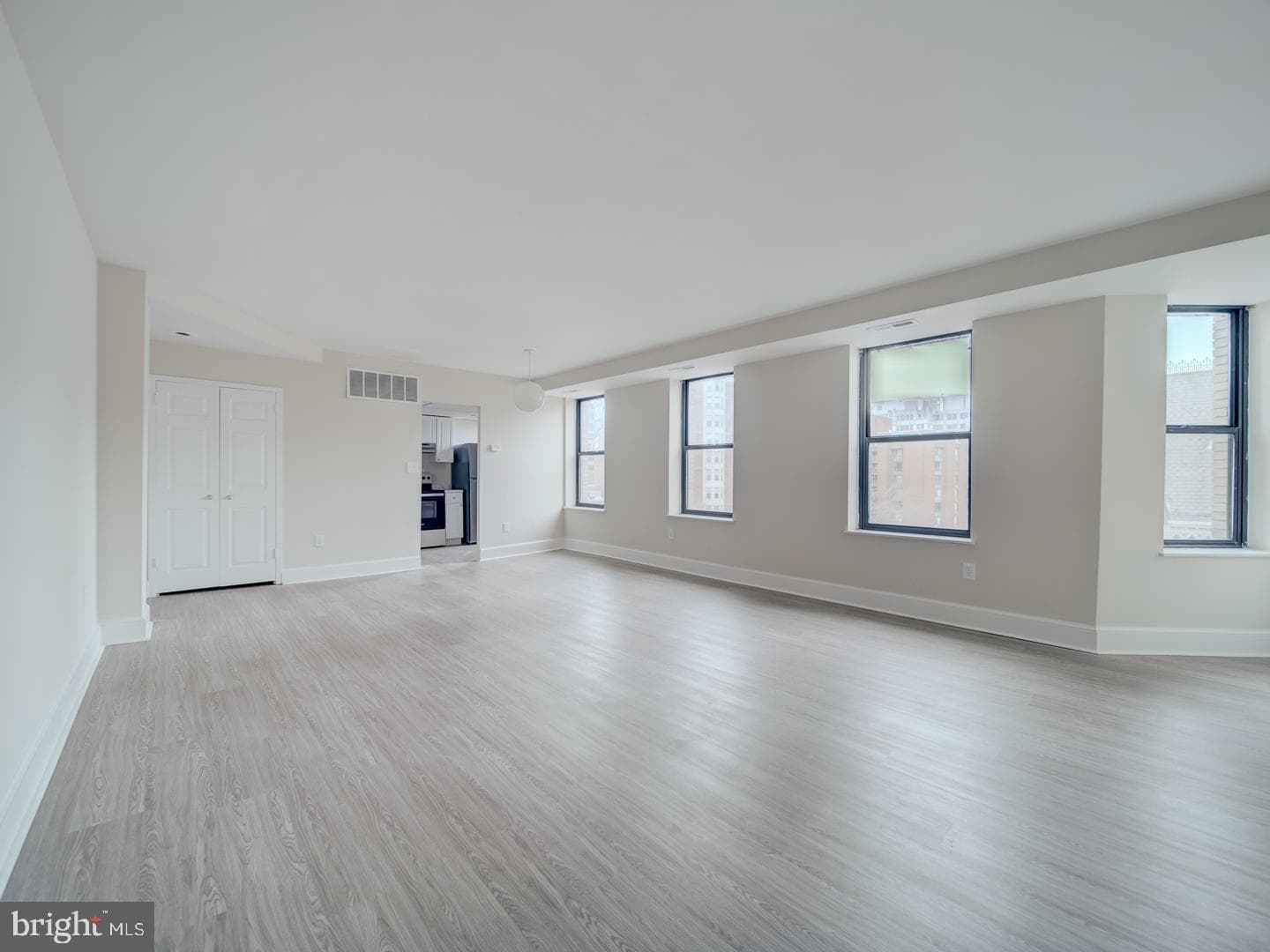 1115 12th Street NW #601 photo 8