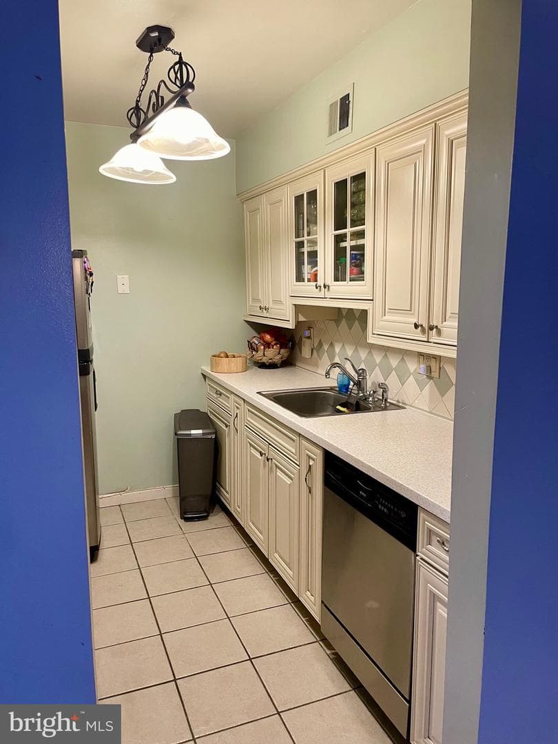 3407 Summit Court NE #3407 photo 11