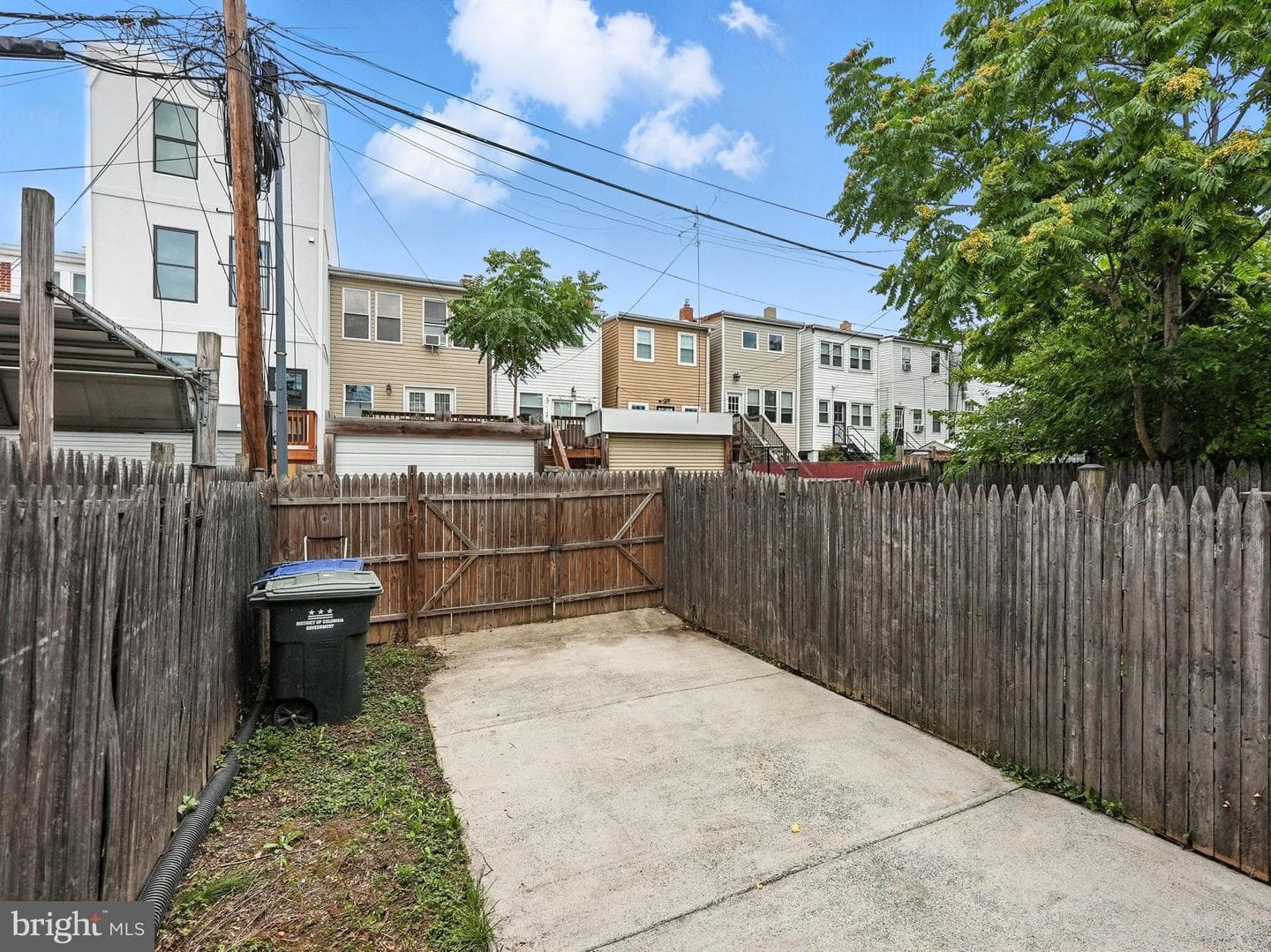 1926 Bennett Place NE photo 31