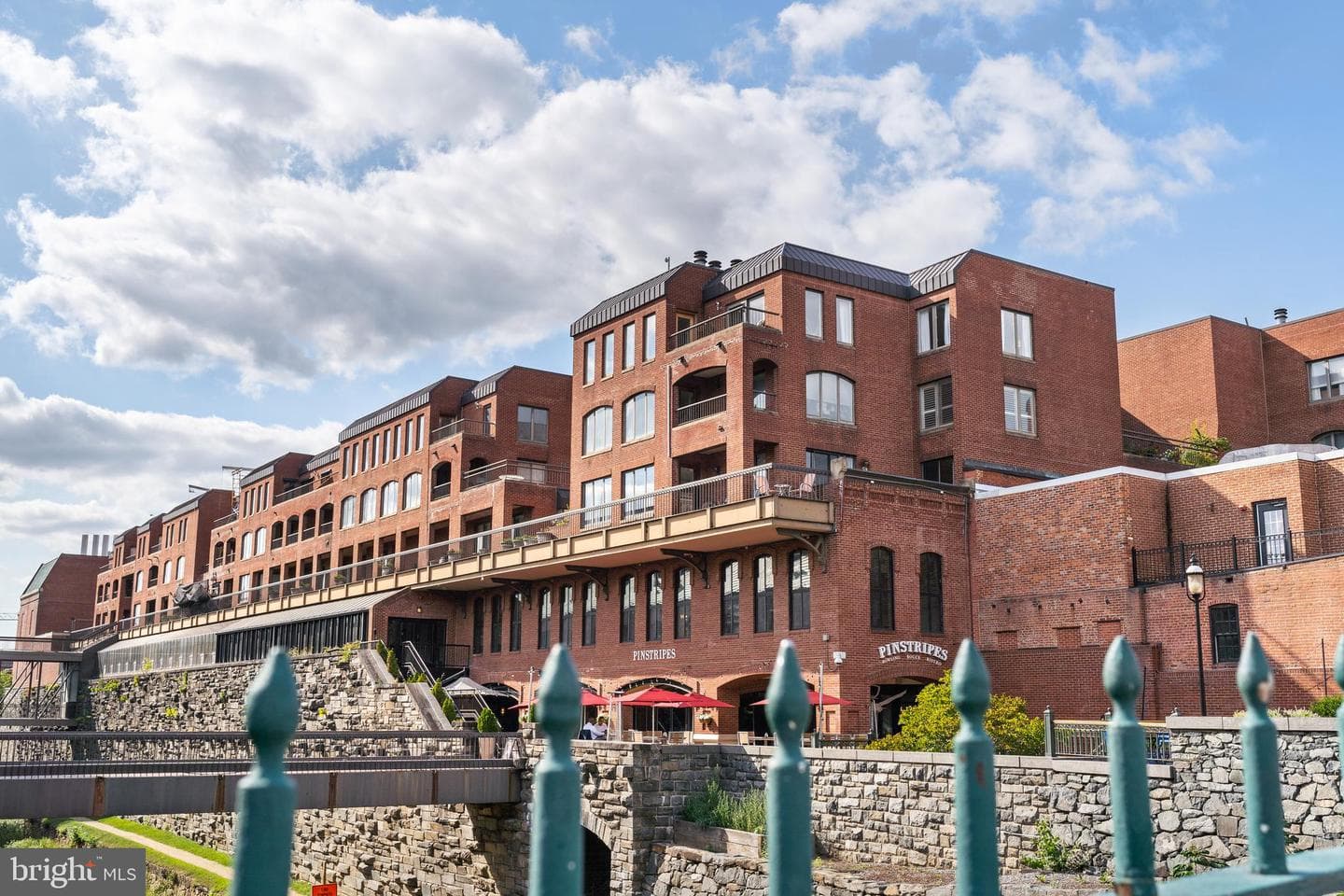 1080 Wisconsin Avenue NW #305