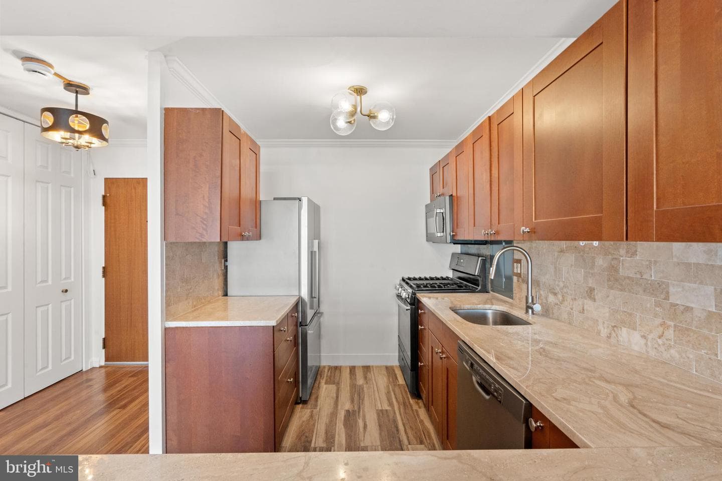730 24th Street NW #503 photo 3