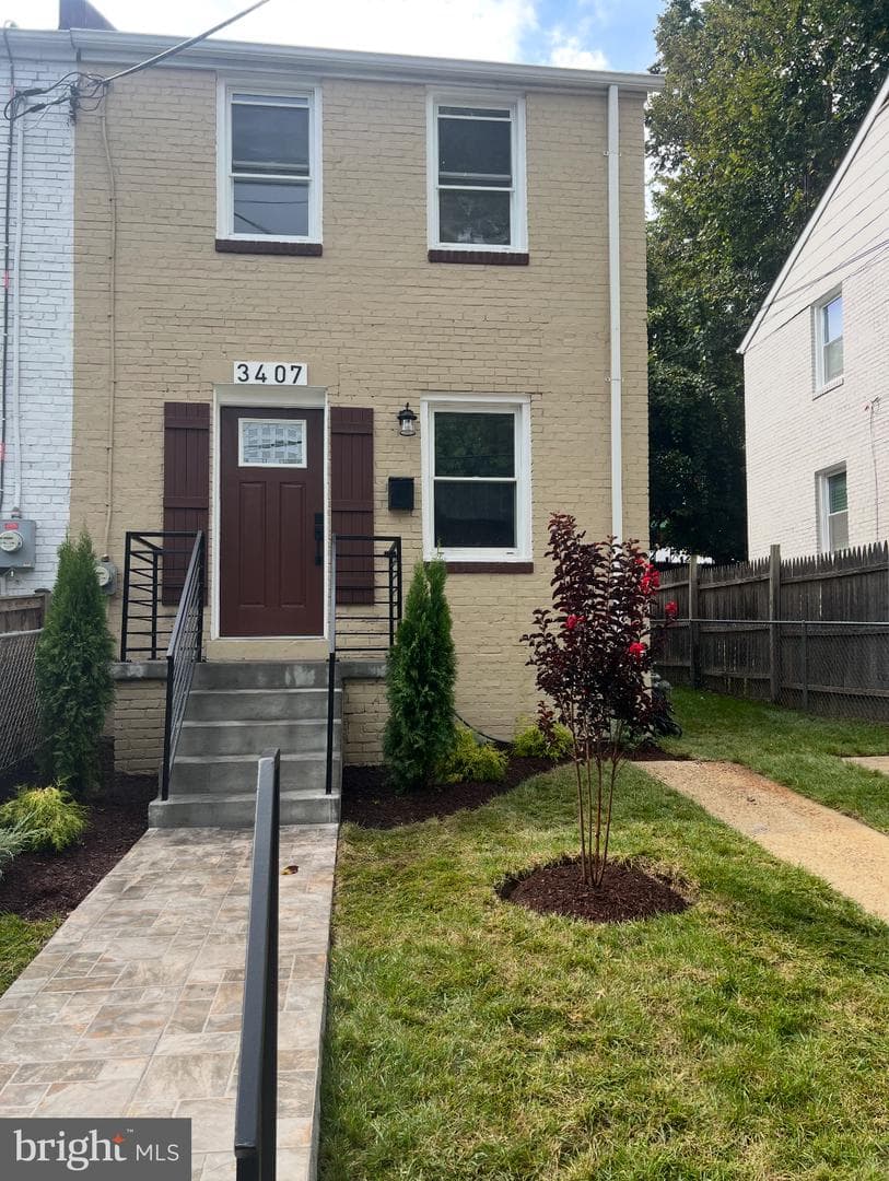 3407 25th Street SE photo 3