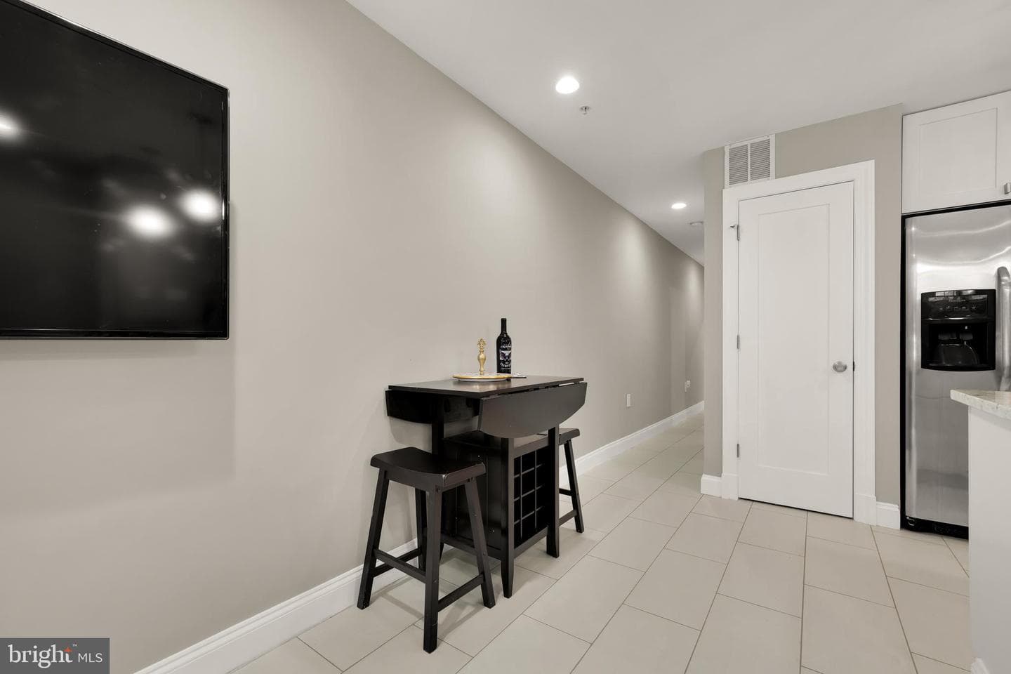 1135 6th Street NW #1 photo 12