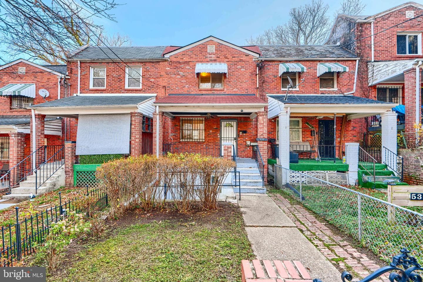 537 42nd Street NE photo 1