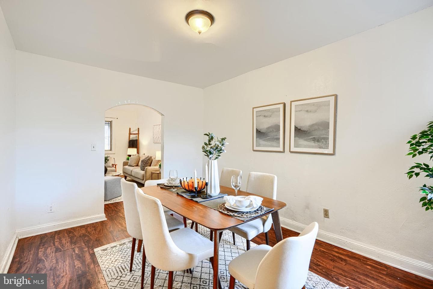 537 42nd Street NE photo 14