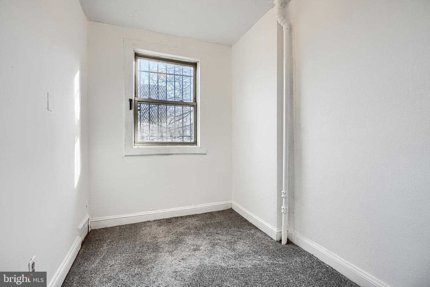 537 42nd Street NE photo 26