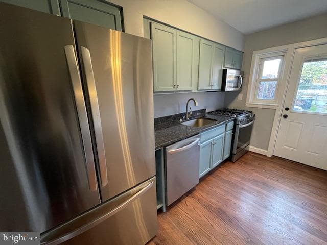 4710 8th Street NE photo 3