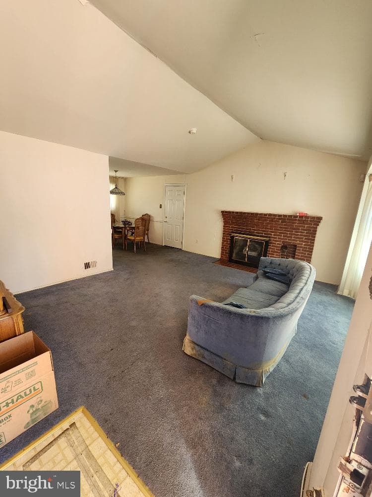 1108 Chaplin Street SE photo 6