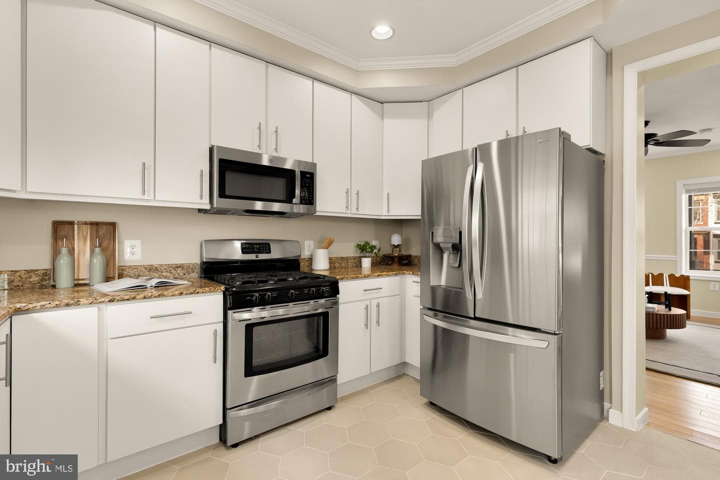1923 1st Street NE photo 9