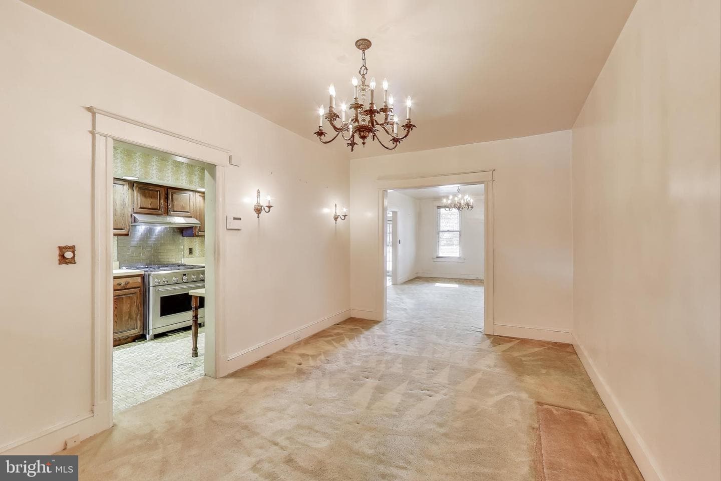 1311 Longfellow Street NW photo 9