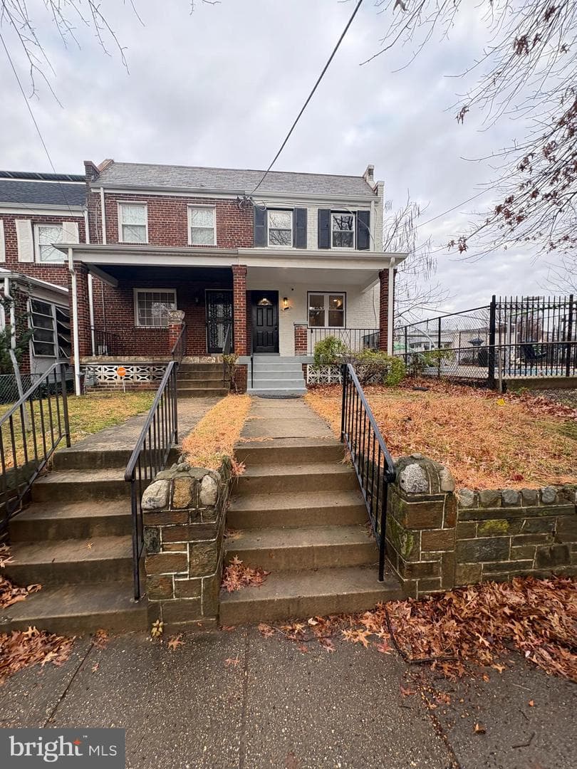 2325 14th Street NE photo 1