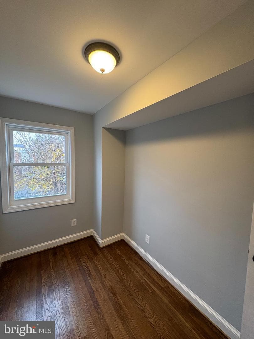 2325 14th Street NE photo 11