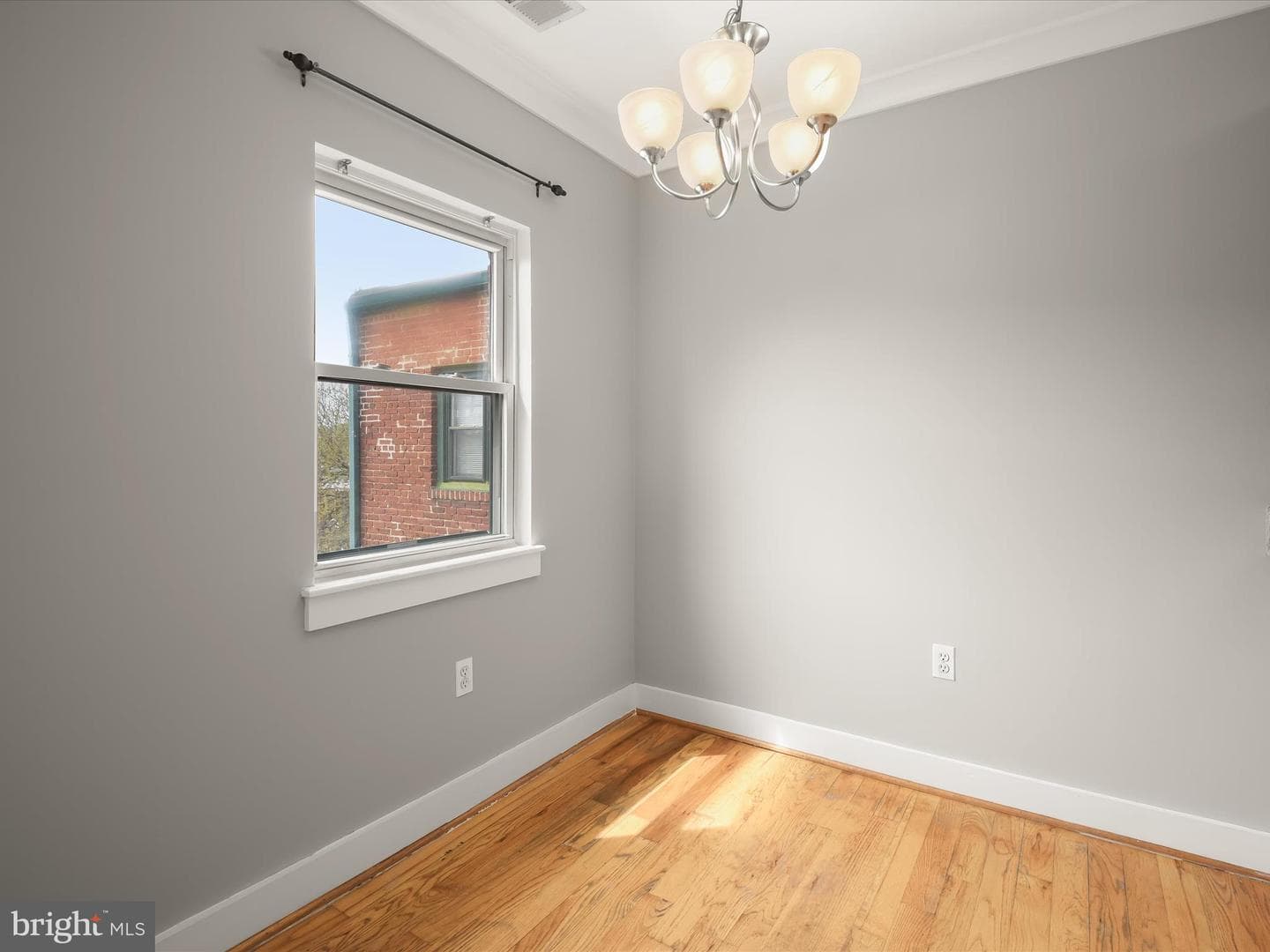 2615 4th Street NE #303 photo 11
