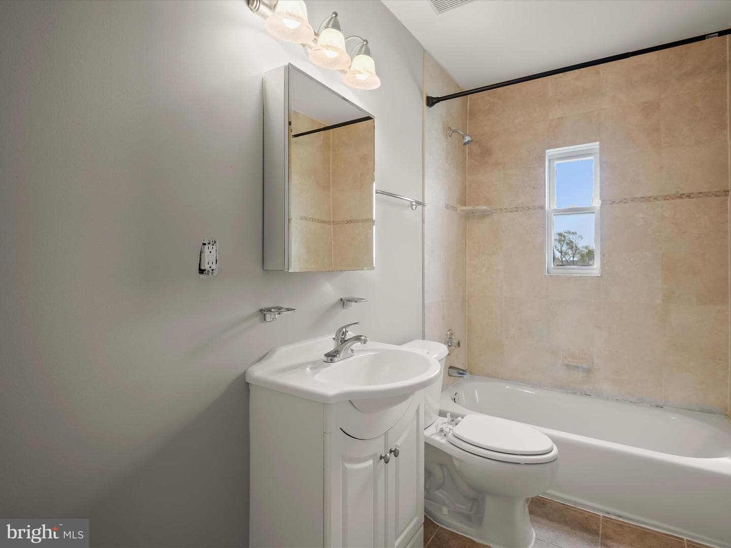2615 4th Street NE #303 photo 17