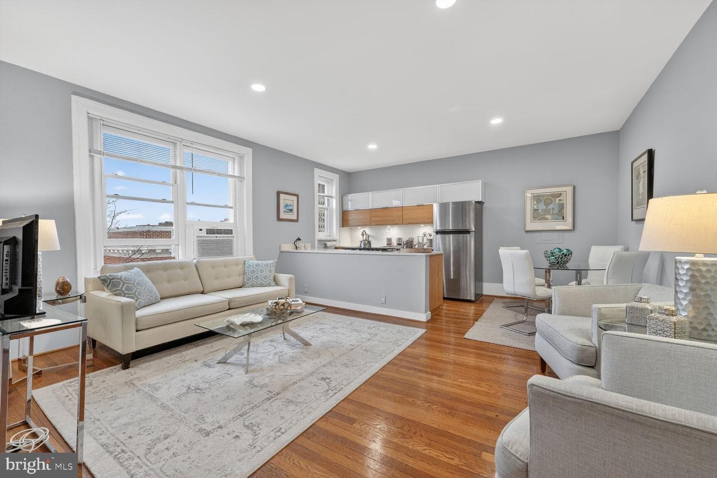 1514 17th Street NW #506 photo 2