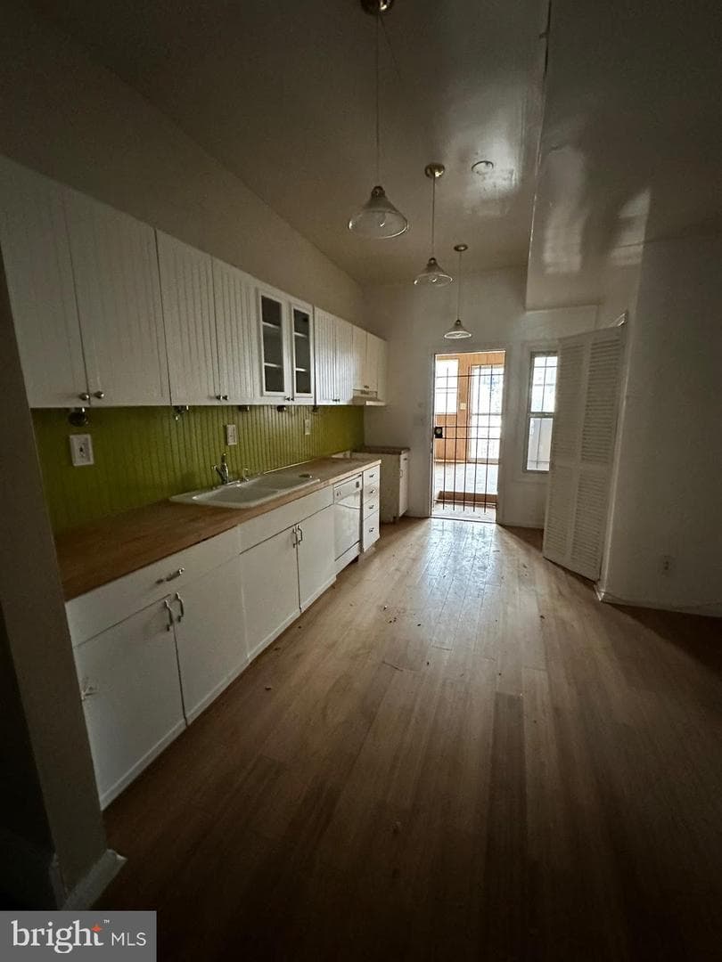733 Morton Street NW photo 9