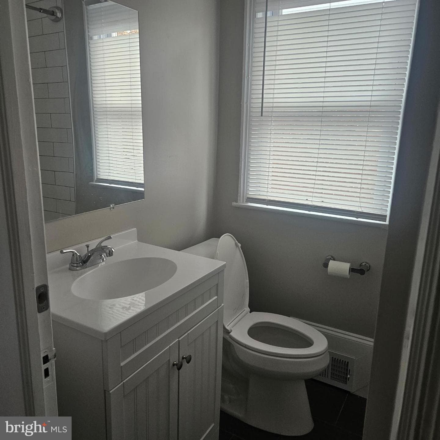 3973 Alabama Avenue SE photo 22