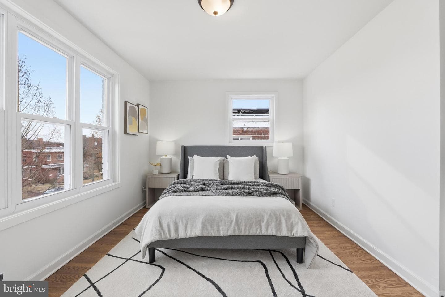 4816 8th Street NE photo 4