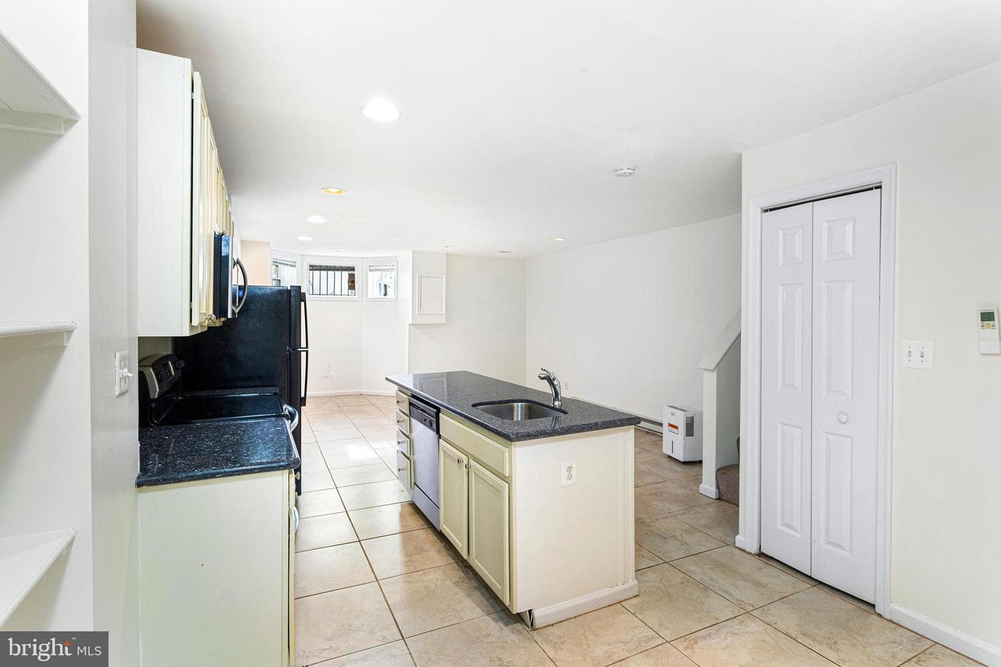 314 K Street NE photo 34