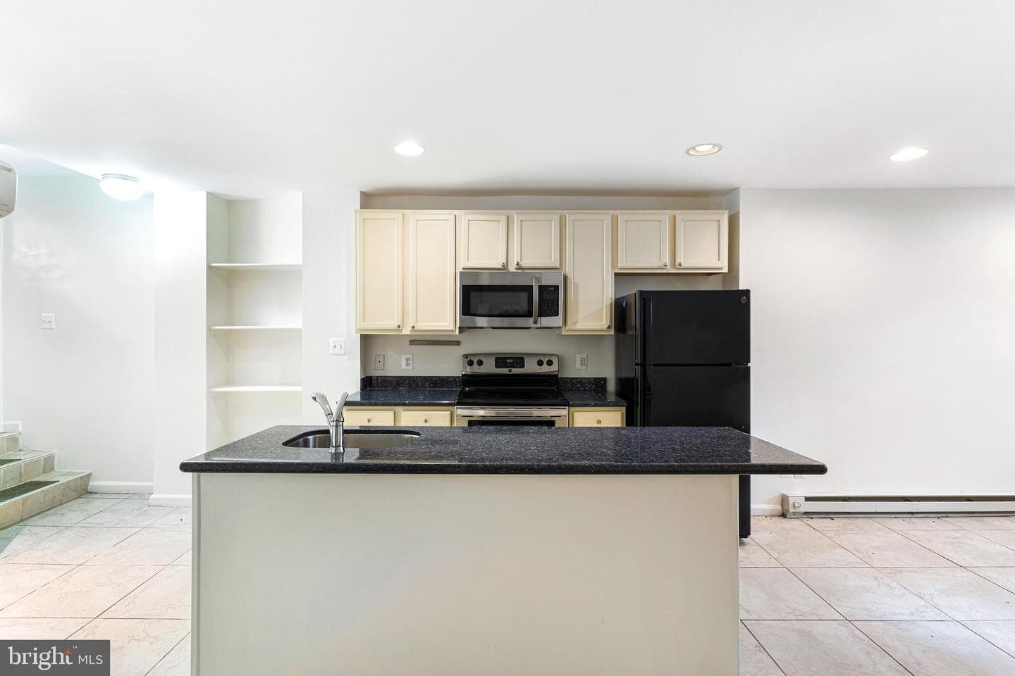314 K Street NE photo 37