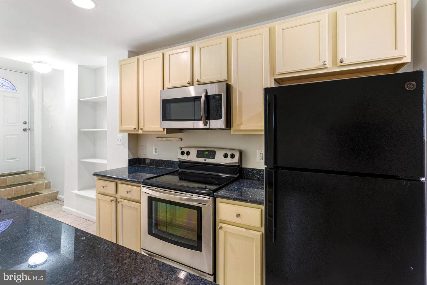 314 K Street NE photo 39
