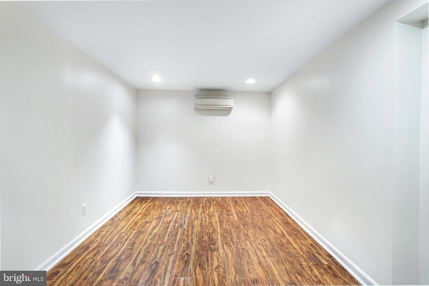 314 K Street NE photo 43