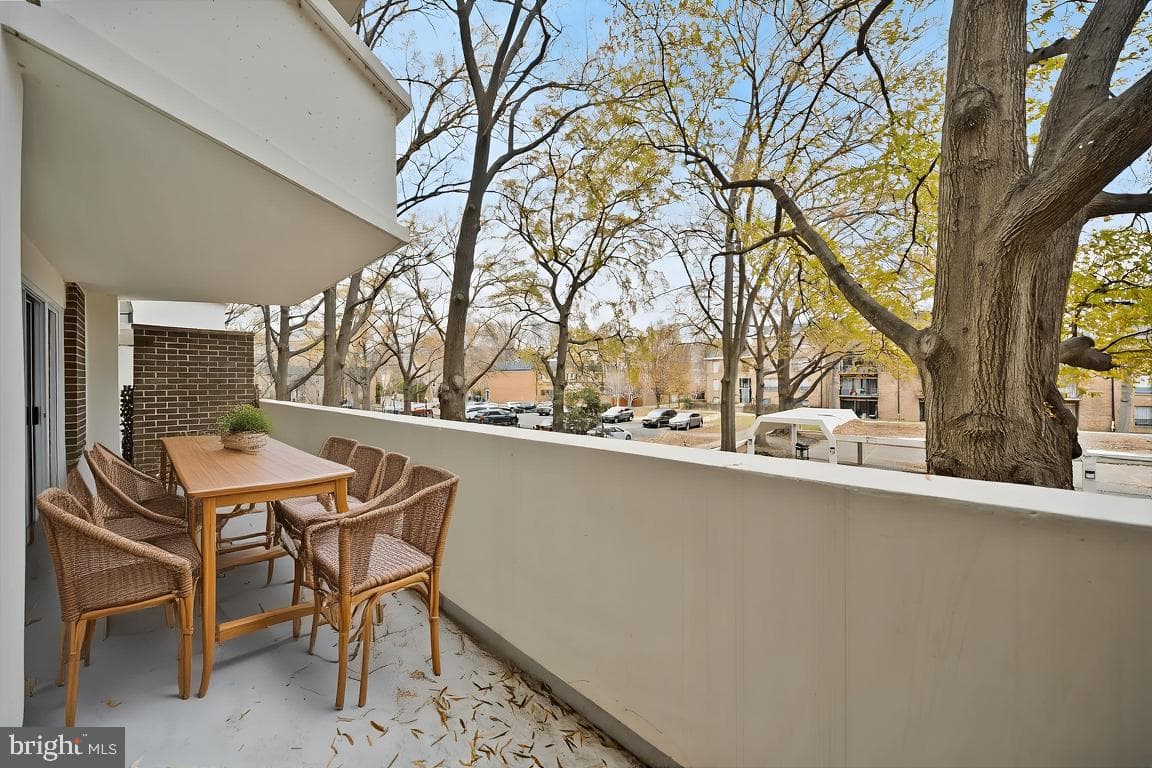 700 7th Street SW #113 photo 7